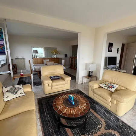 Appartement Spacieux Avec Vue Imprenable, Parking Privé - Fr-1-319-374