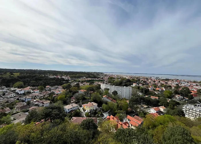 Spacieux Avec Vue Imprenable, Parking Privé - Fr-1-319-374