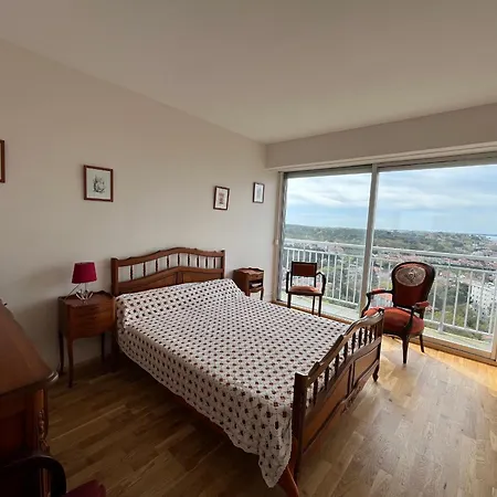 Spacieux Avec Vue Imprenable, Parking Prive - Fr-1-319-374