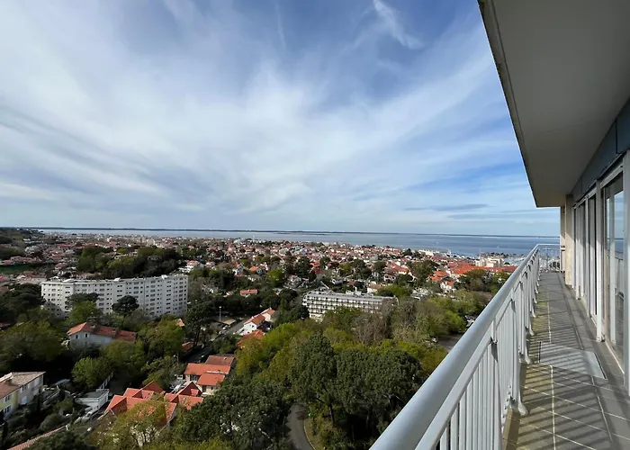 Spacieux Avec Vue Imprenable, Parking Prive - Fr-1-319-374 Apartment